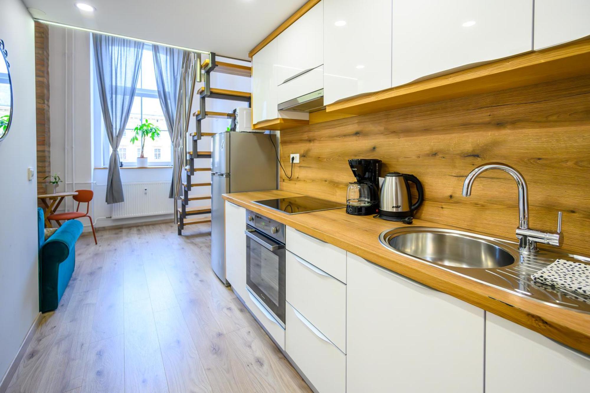 The Amazing Loft Apartment ลูบลิยานา ภายนอก รูปภาพ